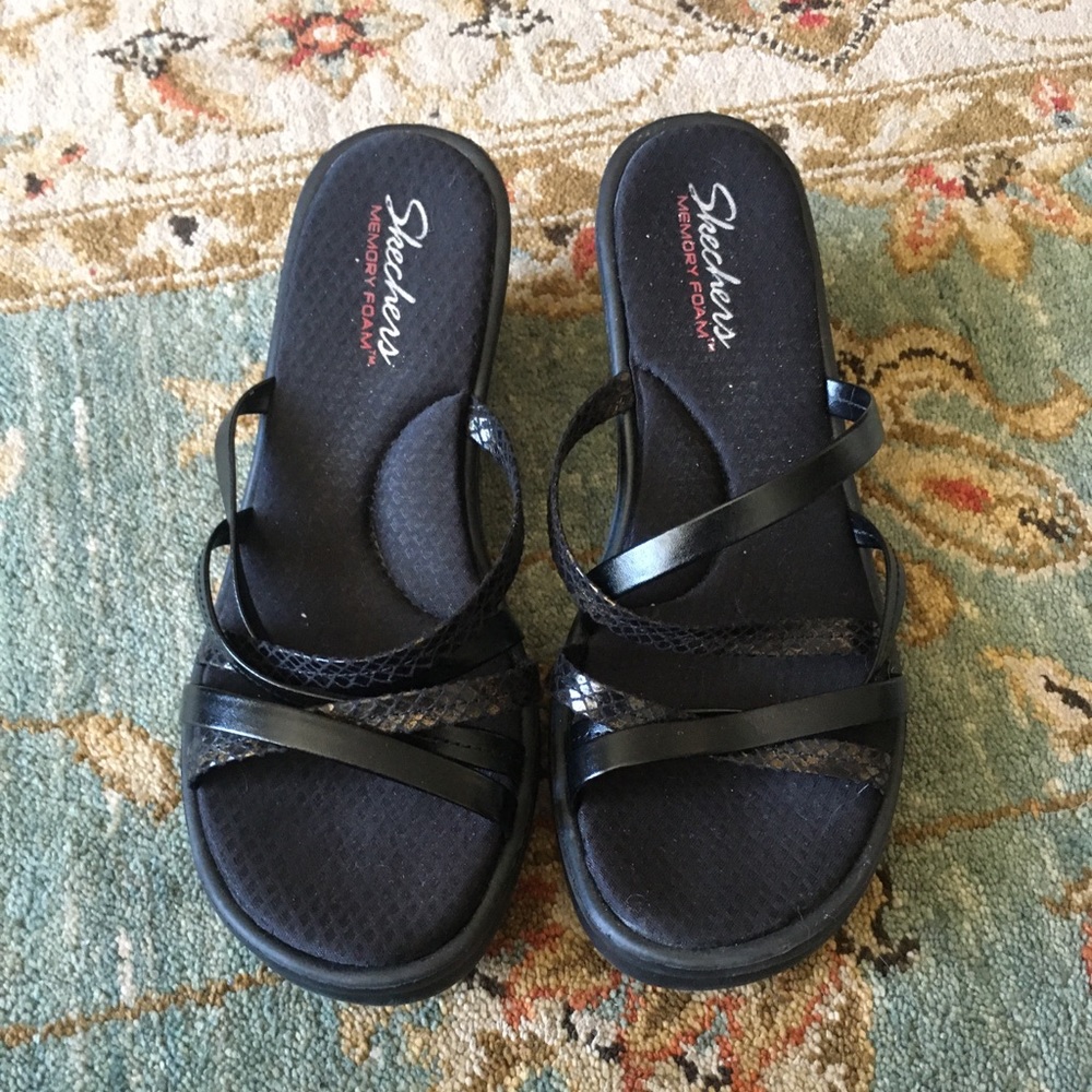 Sketchers Black Sandals